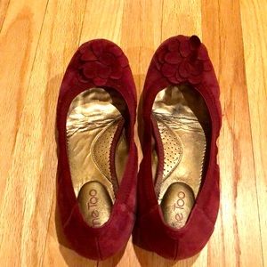 me too Shoes - Me Too suede flats burgundy Size 9 me too Shoes - Me Too suede flats burgundy Size 9